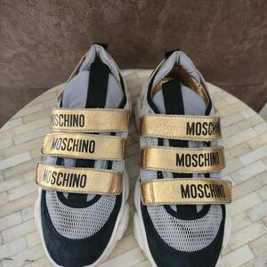 Moschino sneakers size 40